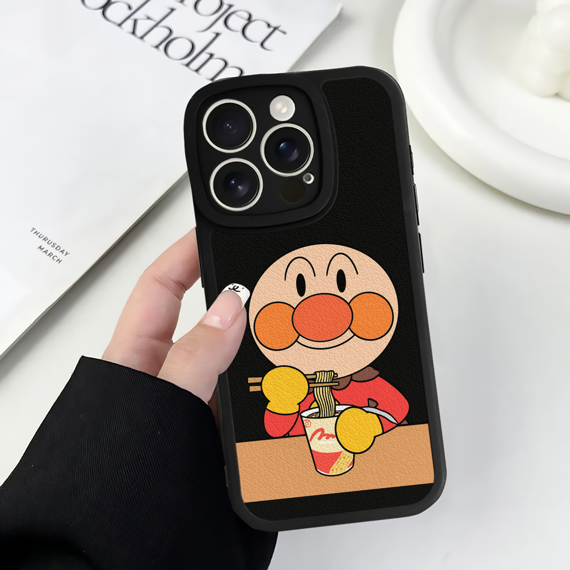 （画像用） アンパンマン Anpanman 【iPhone 16シリーズ対応】シリコンスマホケース（レザー調） 材質：シリコン